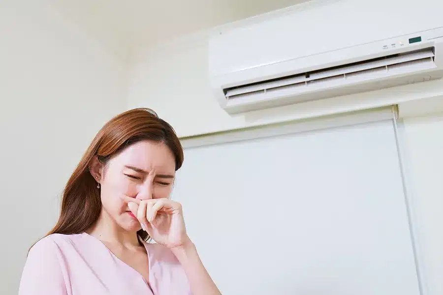 แอร์เหม็นอับ